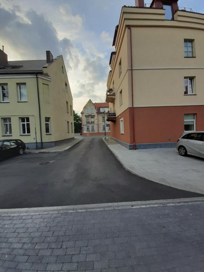Cosy Park Apartment, Free Parking, Self-Check-In Klaipėda Buitenkant foto